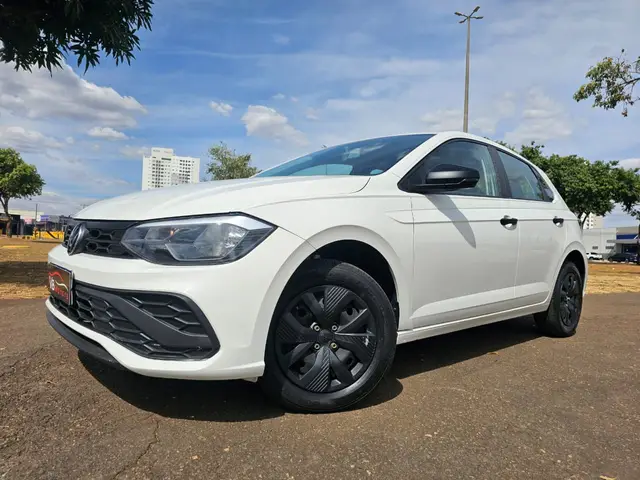 Carro Volkswagen Polo 2025 Track 1.0 Flex 12V 5p