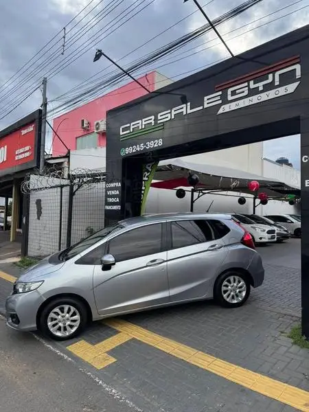 Carro Honda Fit 2018 1.5 16v LX CVT (Flex)