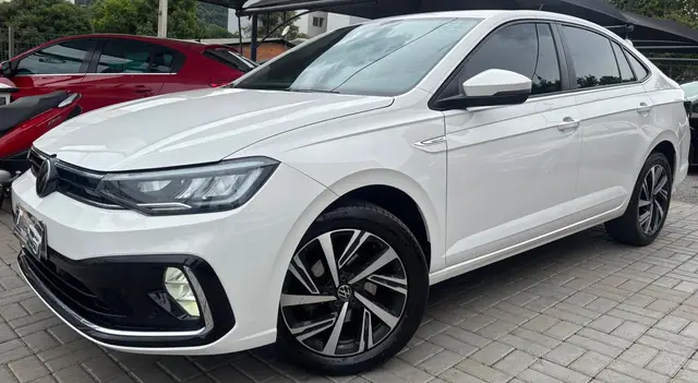 Carro Volkswagen Virtus 2024 Highline 1.0 200 TSI