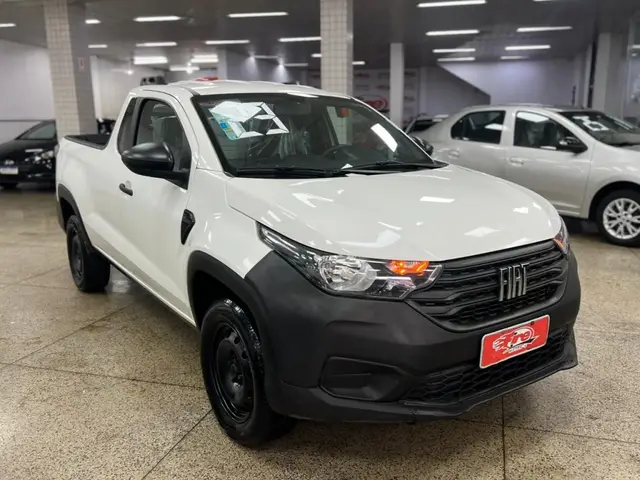 Carro Fiat Strada 2023 Endurance 1.4 Cabine Plus (Flex)