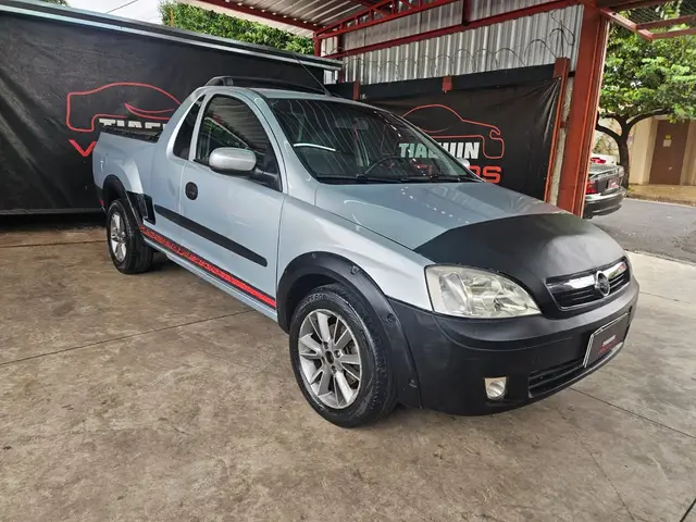 Carro Chevrolet Montana 2009 Conquest 1.4 (Flex)
