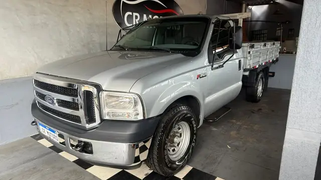 Caminhão Ford F 350 2019 Trompicampo 2.8 CD 4X2