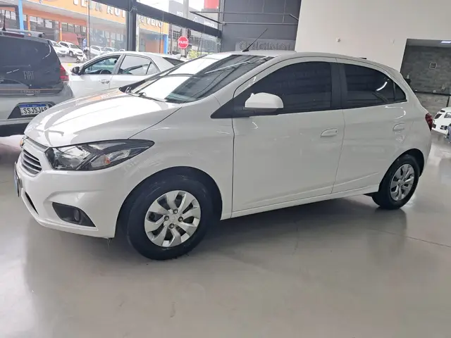 Carro Chevrolet Onix 2017 1.0 LT SPE/4