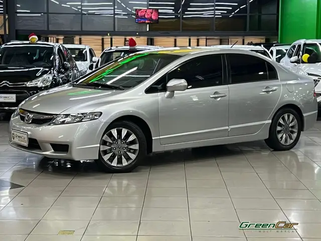 Carro Honda Civic 2011 New  LXL 1.8 16V i-VTEC (Flex)