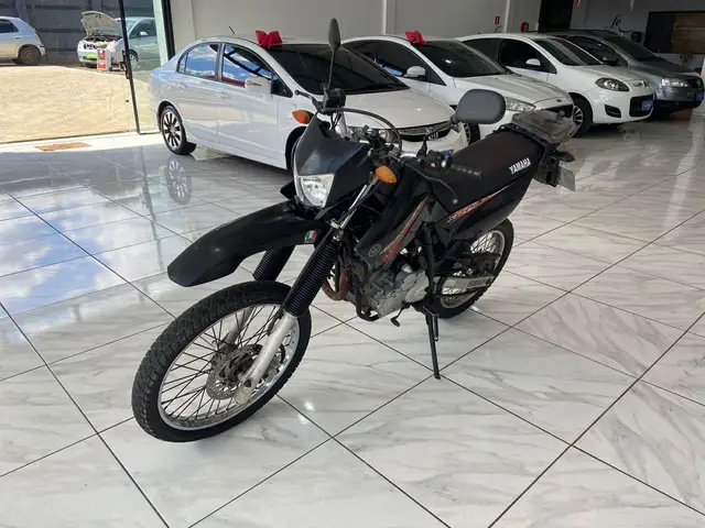 Moto Yamaha XTZ 250 Lander 2012 XTZ 250