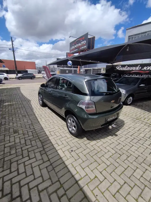 Carro Chevrolet Agile 2011 LT 1.4 8V (Flex)
