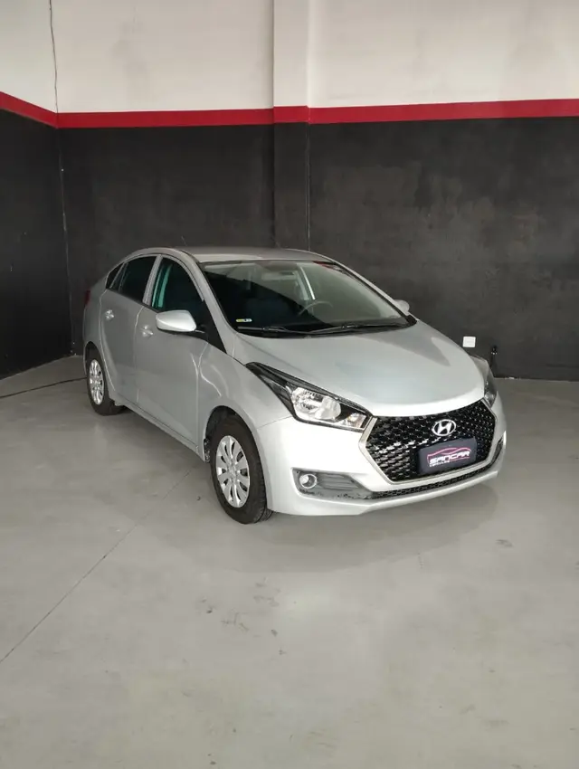 Carro Hyundai HB20S 2014 1.6 Comfort Plus (Flex)