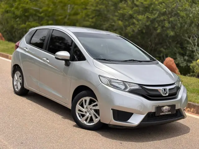Carro Honda Fit 2016 1.5 16v LX CVT (Flex)