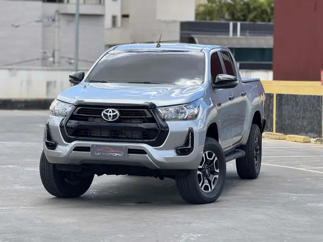 Carro Toyota Hilux Cabine Dupla 2021 STD Power Pack 2.8 TDI CD 4x4