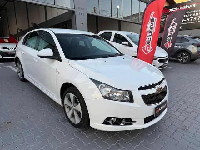 Carro Chevrolet Cruze Sport6 2014 LT 1.8 16V Ecotec (Flex)
