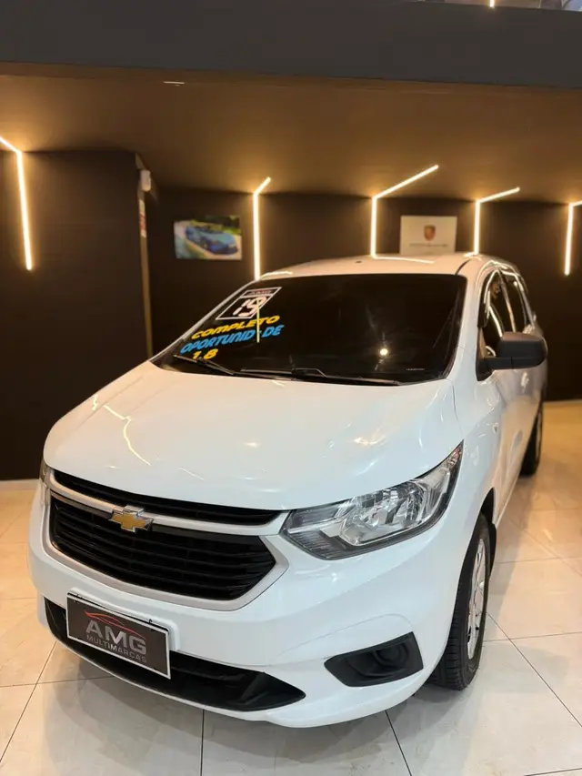 Carro Chevrolet Spin 2019 LS 1.8 5S (Flex)