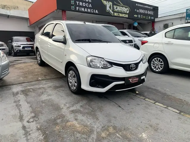 Carro Toyota Etios Sedan 2018 XS 1.5 (Aut) (Flex)