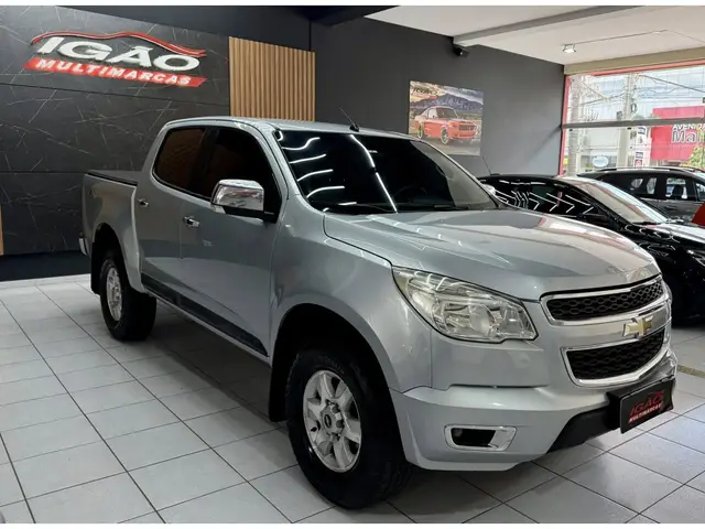 Carro Chevrolet S10 Cabine Dupla 2013 S10 LT 2.8 diesel (Cab Dupla) 4x2