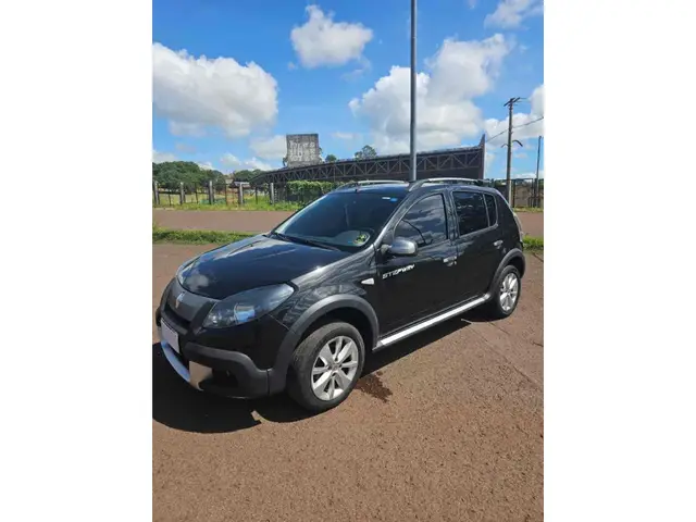 Carro Renault Sandero Stepway 2013 Rip Curl 1.6 16V (Flex)