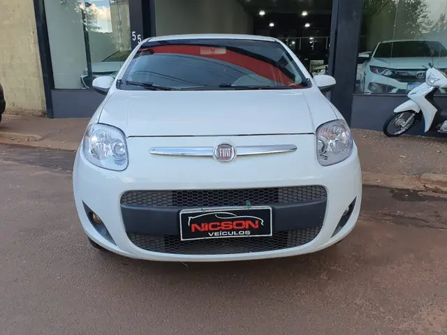 Carro Fiat Palio 2012 Attractive 1.4 8V (Flex)