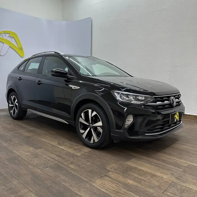 Carro Volkswagen Nivus 2024 Highline 200 TSI