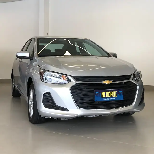 Carro Chevrolet Onix Plus 2023 LT 1.0 Turbo