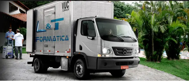 Carro Mercedes-Benz Accelo 2022 815/46 C.EST