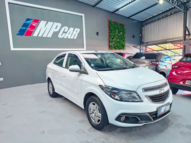 Carro Chevrolet Prisma 2014 1.0 LT SPE/4