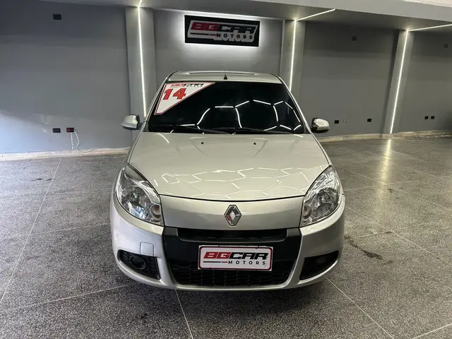 Carro Renault Sandero 2014 Expression 1.0 16V (flex)