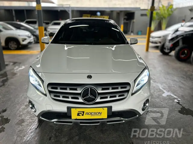 Carro Mercedes-Benz GLA 200 2019 GLA 200 1.6 Enduro