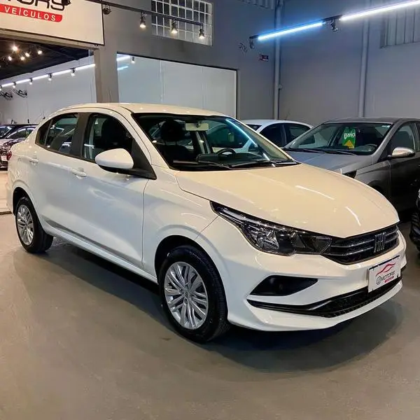 Carro Fiat Cronos 2024 Drive 1.3