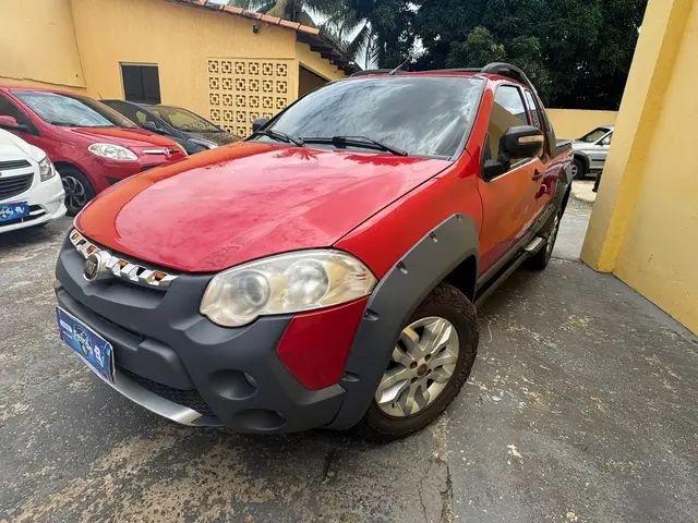 Carro Fiat Strada 2013 Adventure 1.8 16V (Flex) (Cabine Estendida)