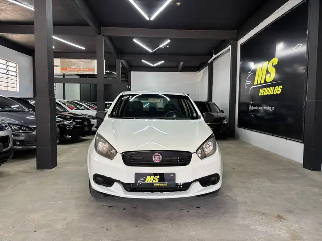 Carro Fiat Grand Siena 2021 Evo Attractive 1.4 8V (Flex)
