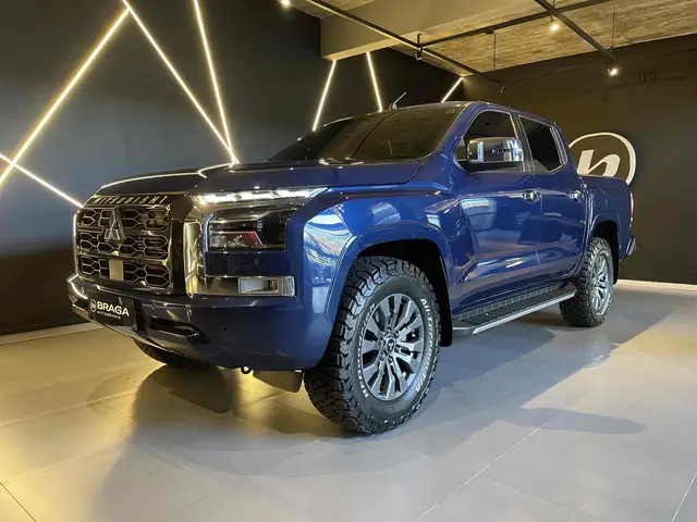 Carro Mitsubishi Triton 2026 HPE