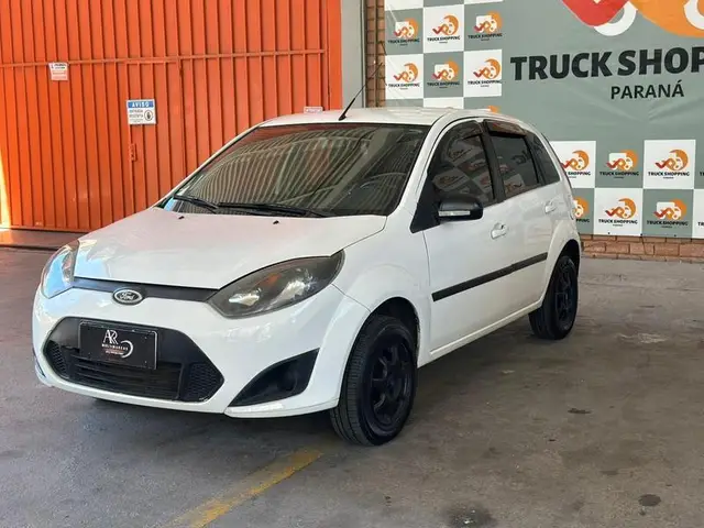 Carro Ford Fiesta Hatch 2013 Rocam 1.0 (Flex)