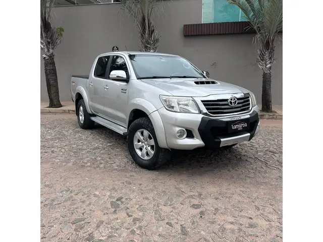 Carro Toyota Hilux Cabine Dupla 2013 Hilux 3.0 TDI 4x4 CD SRV Top (Aut)