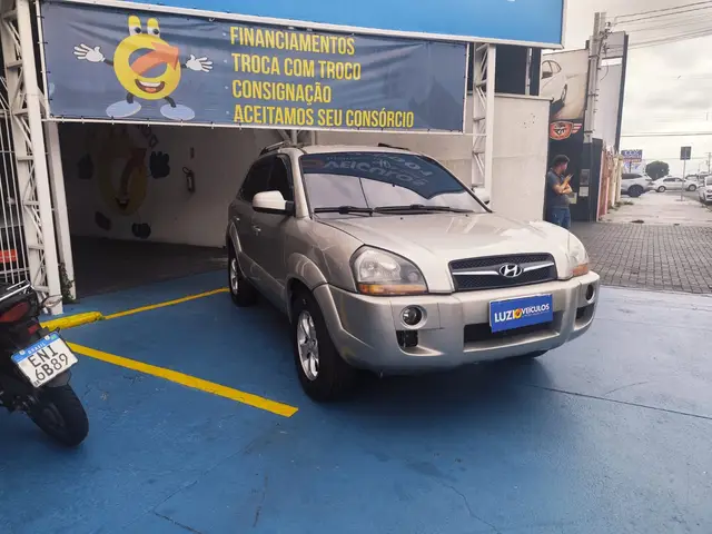 Carro Hyundai Tucson 2013 GL 2.0 16V