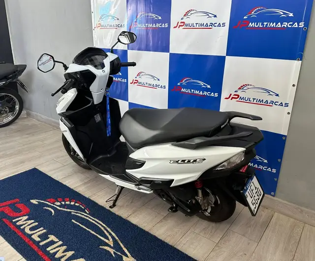 Moto Honda Elite 125 2026 CBS