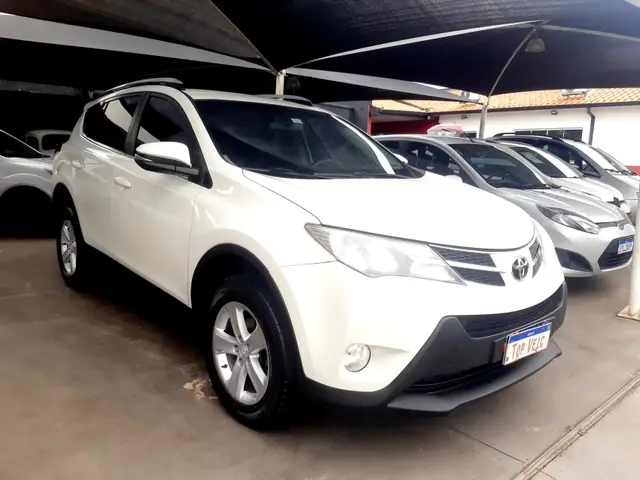 Carro Toyota RAV4 2013 4x2 2.0 16V (aut)