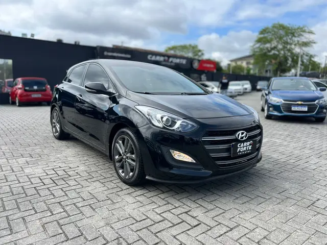 Carro Hyundai i30 2016 I30 1.8 16V MPI (Básico+Teto)