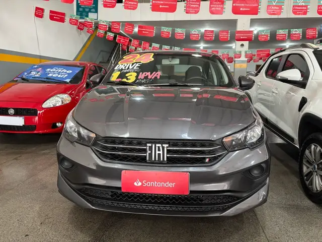 Carro Fiat Cronos 2024 Drive 1.3