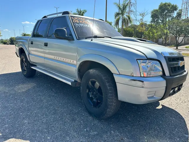 Carro Chevrolet S10 Cabine Dupla 2009 S10 Executive 4x2 2.4 (Flex) (Cab Dupla)