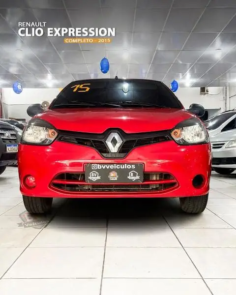 Carro Renault Clio 2015 Expression 1.0 16V (Flex)
