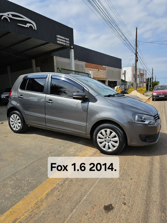 Carro Volkswagen Fox 2014 1.6 VHT (Flex)