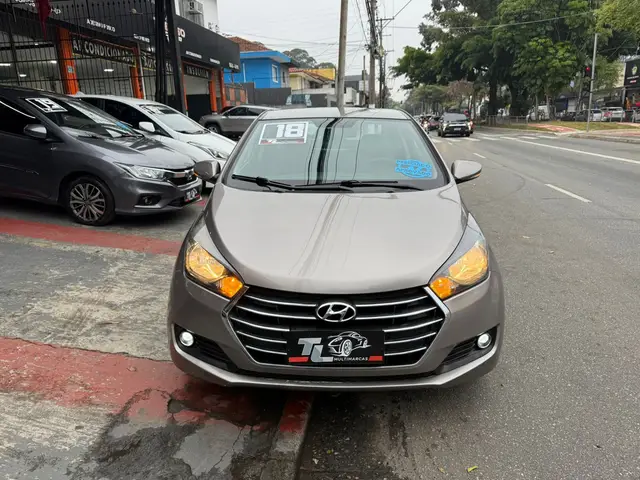 Carro Hyundai HB20S 2018 1.0 Comfort Plus (Flex)