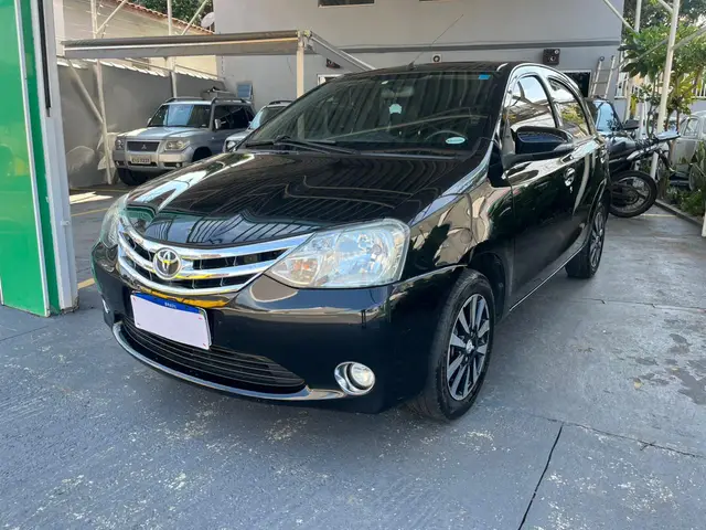 Carro Toyota Etios 2015 XLS Platinum 1.5 (Flex)