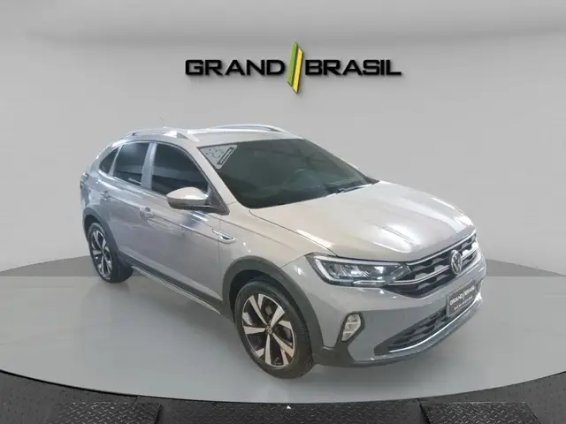 Carro Volkswagen Nivus 2023 Highline 200 TSI