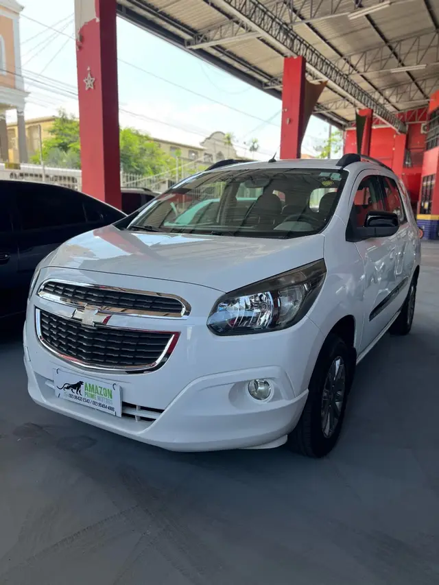 Carro Chevrolet Spin 2015 LT 5S 1.8 (Aut) (Flex)