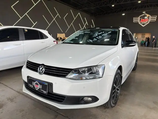 Carro Volkswagen Jetta 2012 2.0 Comfortline Tiptronic (Flex)
