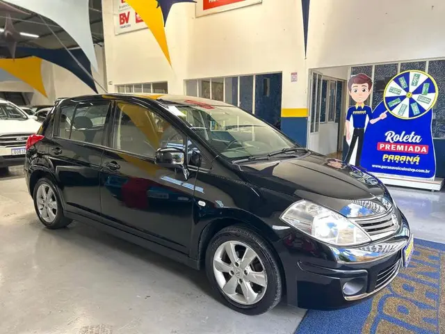 Carro Nissan Tiida 2011 SL 1.8 (flex)