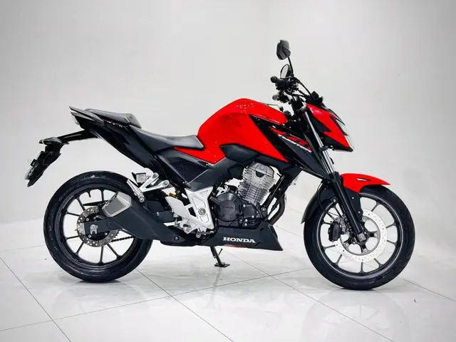 Moto Honda CB 300F Twister 2023 (CBS)