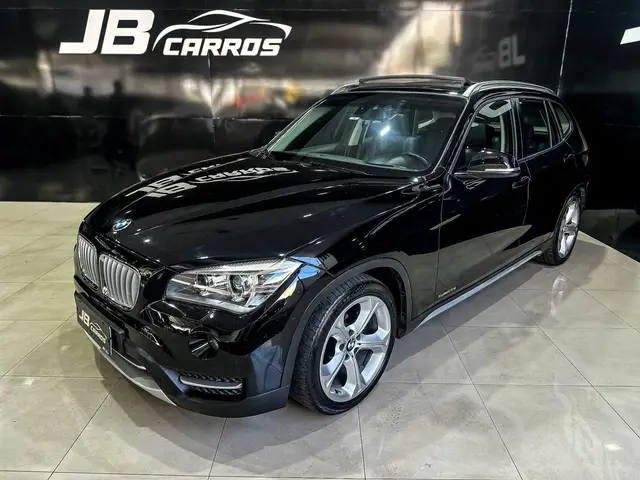 Carro BMW X1 2014 2.0 sDrive20i (Aut)