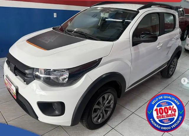 Carro Fiat Mobi 2024 Trekking 1.0