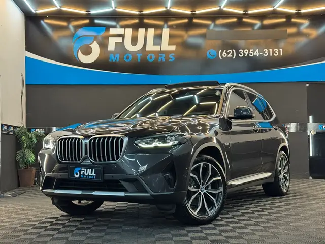 Carro BMW X3 2023 xDrive30e X Line 2.0 Turbo (Aut.) (Híb.)