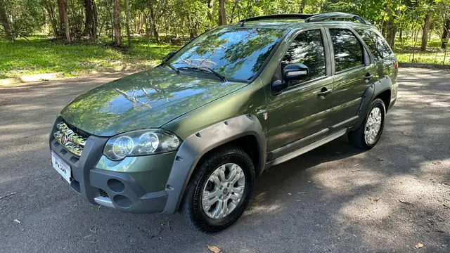 Carro Fiat Palio Weekend 2010 Adventure Locker 1.8 8V Dualogic (Flex)